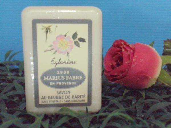 20150301-1法國法鉑天然草本野玫瑰棕櫚皂