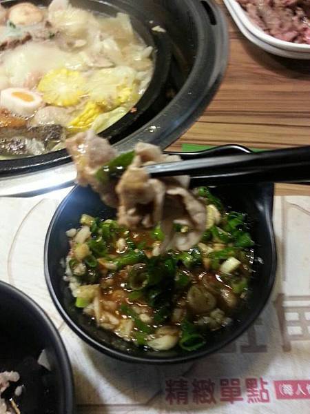 11040883_378319942370131_3086398150254983663_n