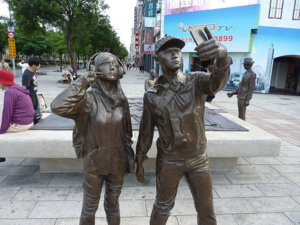 為狗兒建廟 為狗兒建廟