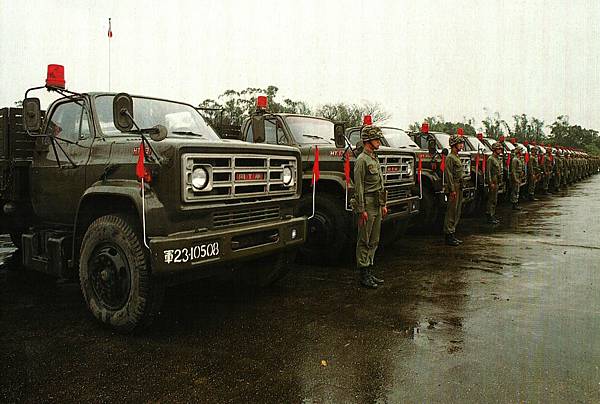 中華民國陸軍82年版-66華同10噸半2.jpg 中華民國陸軍82年版-66華同10噸半2.jpg