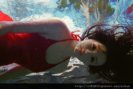 the photographer inflatable doll to life the