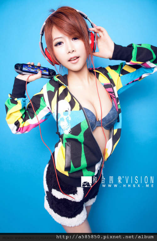  25 Xia Xiaowei super sweet Miss Mario sister, 
