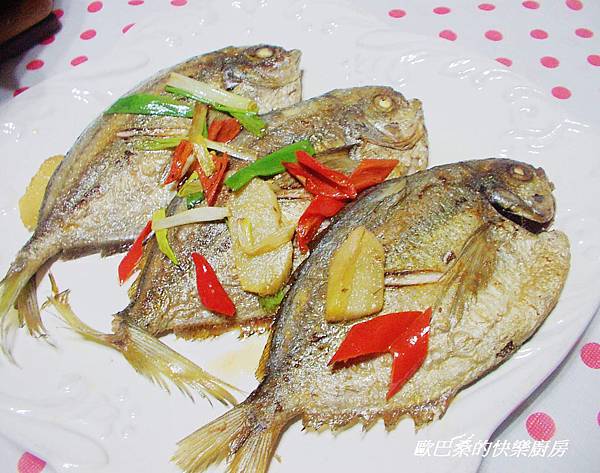 香煎魚 (7) 香煎魚 (7)