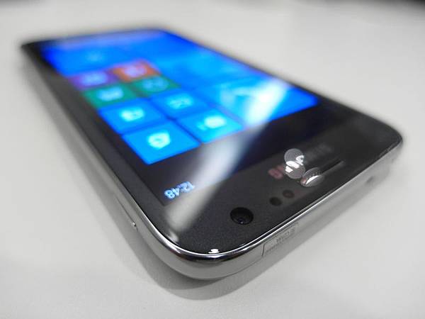 【逆襲】WP 8 的新挑戰者～Samsung ATIV S