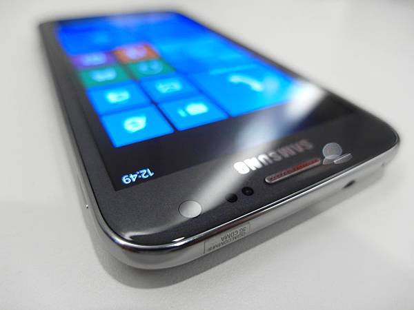 【逆襲】WP 8 的新挑戰者～Samsung ATIV S