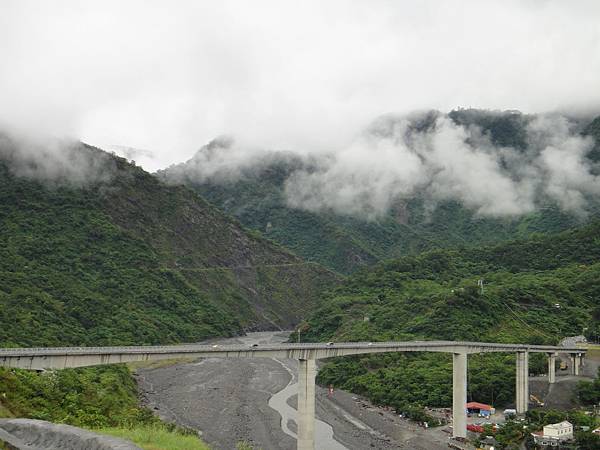 霧台神山看雲海喝咖啡