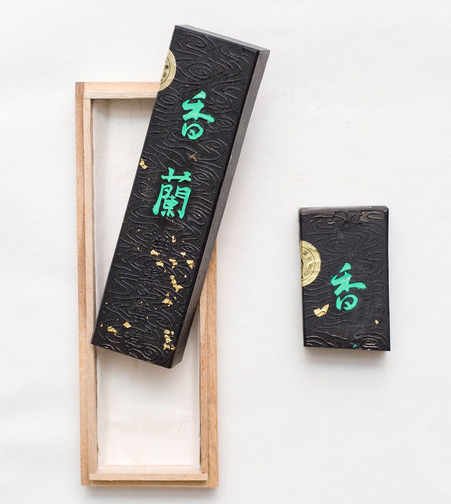 a002 a002