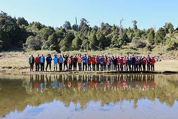 1456537_768944773121887_1902494557_n