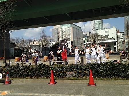 1004824_774438472568844_25472639_n