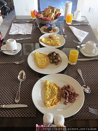 IMG_7859.jpg IMG_7859.jpg