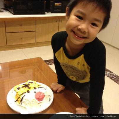 382047_440608769337814_2117806242_n