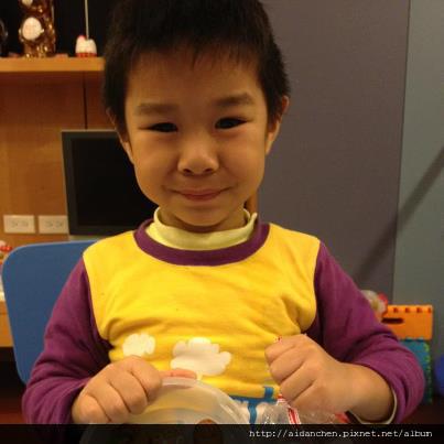 16077_441813622550662_319106684_n