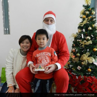 199733_504414489581150_614920647_n