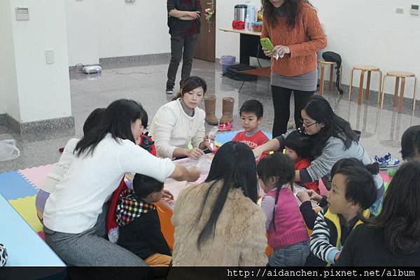 44374_444474855617872_401913803_n