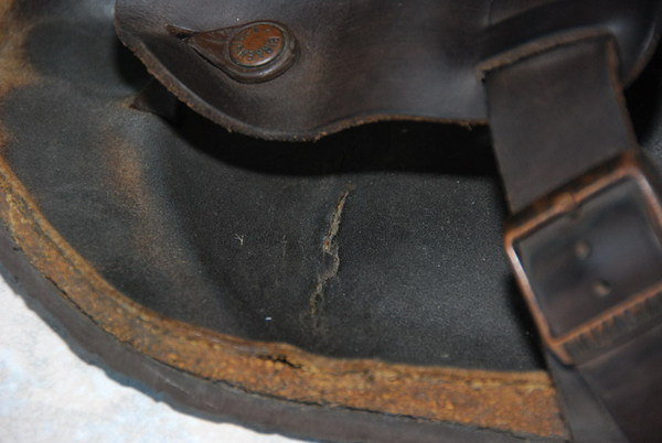 Birkenstock Medina Cuir M (Brown) Flip flops chez Sarenza (183727)