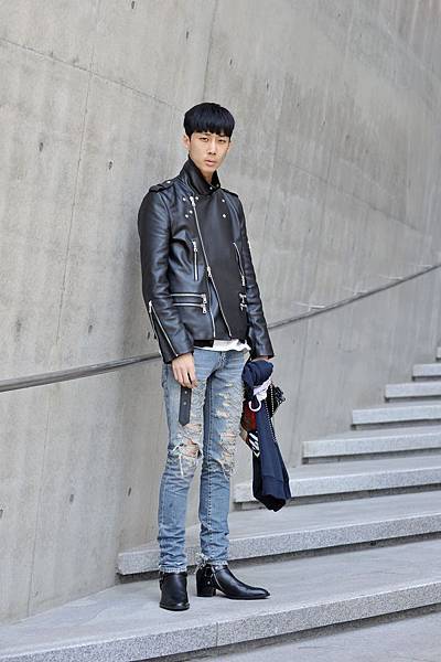 김필수