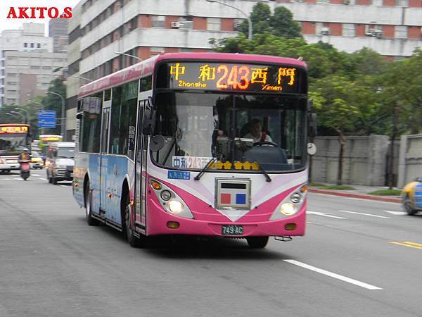 243路  749-AC
