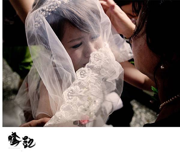 婚禮紀錄,台中婚攝,新人推薦,騰凱攝影,有fu婚攝,大和屋,拜別哭到不能自己03