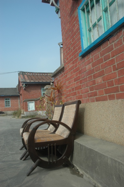 0122 018-古樸的椅子.jpg 0122 018-古樸的椅子.jpg