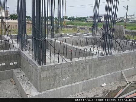 LV Construction I (57)