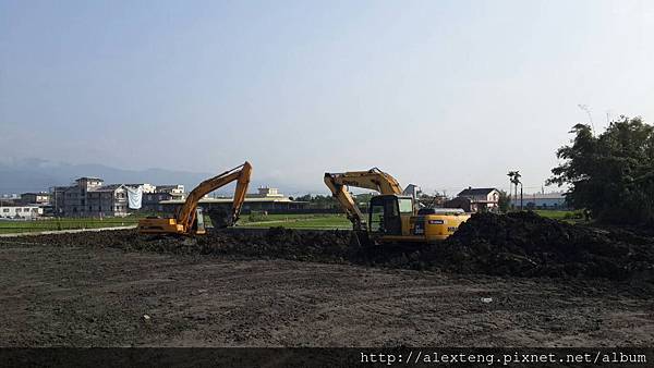 照片305 (4) 照片305 (4)