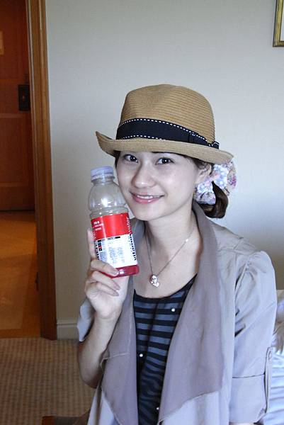 維他命水(火龍果口味) - ₩1900 維他命水(火龍果口味) - ₩1900