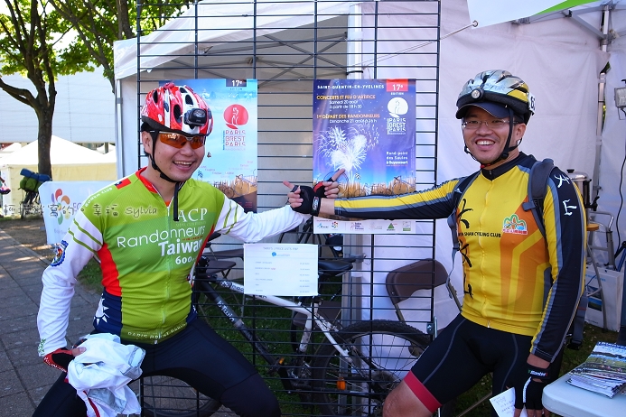 R1241009.jpg R1241009.jpg