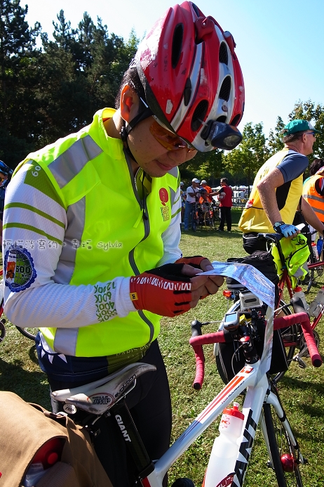 R1241044.jpg R1241044.jpg