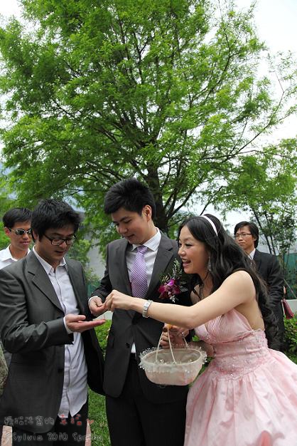 IMG_4076.jpg IMG_4076.jpg