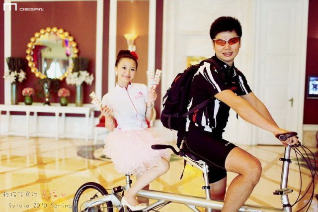 1239654292.jpg 1239654292.jpg