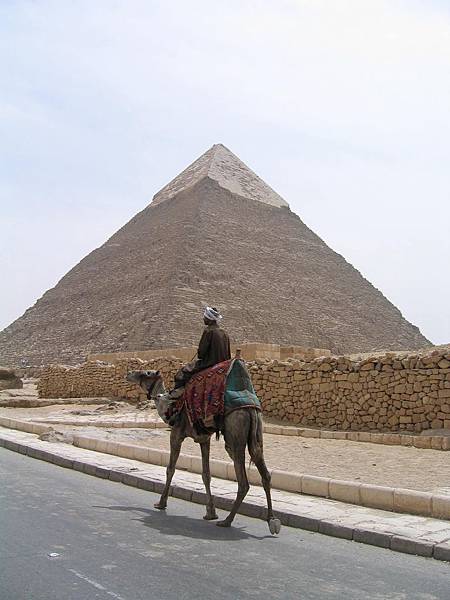 Great Pyramid of Khufu-3.JPG