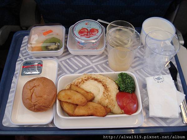 超好吃的大韓韓空餐點.JPG