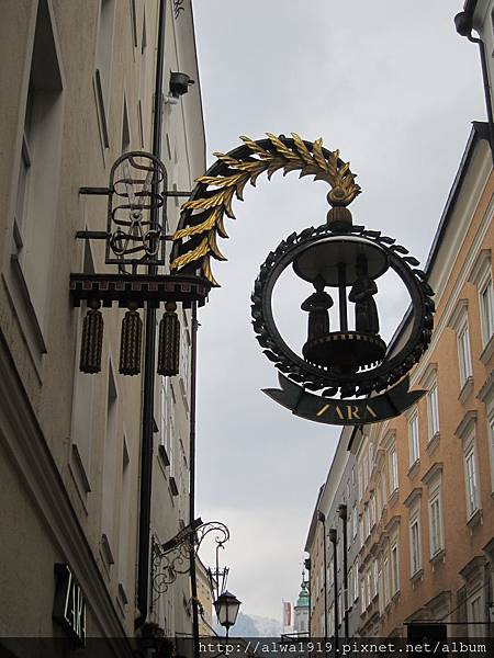 【東歐遊記】蓋特萊德街Getreidegasse,結合潮流和復古的招牌街