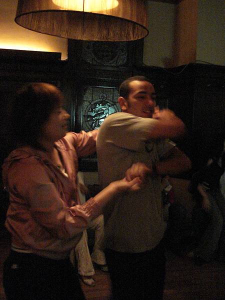 我第一次跳SALSA.JPG 我第一次跳SALSA.JPG