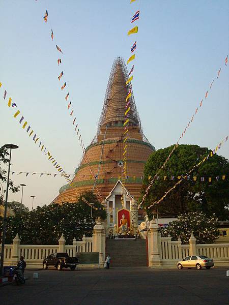 0-佛統金塔Phra Pathom Chedi.JPG 0-佛統金塔Phra Pathom Chedi.JPG