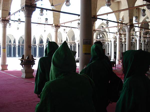 【勇闖埃及】5月6號:參訪清真寺,戒靈軍團出動