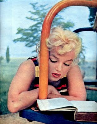 Marilyn Monroe, 1954, by Eve Arnold (reading series)