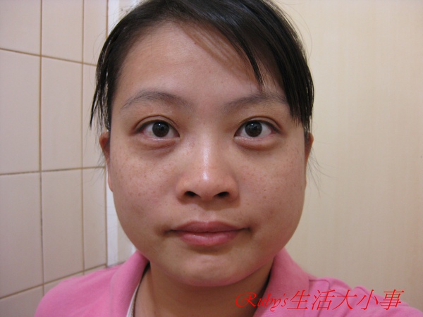 珠光BB霜 (5).JPG