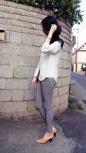 1393413682063-1 1393413682063-1