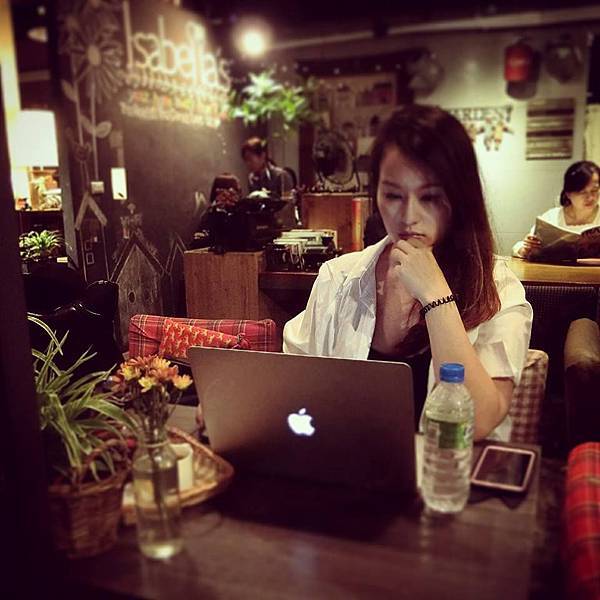 63938_525541394257238_4496971428824272542_n