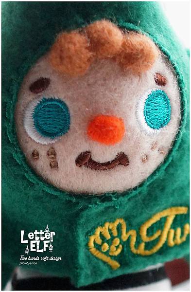 Letter elf 16 Letter elf 16