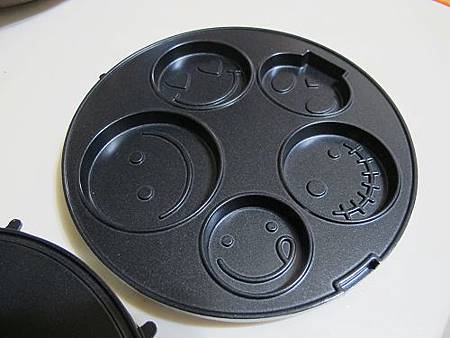 微笑臉譜烤盤 (2)