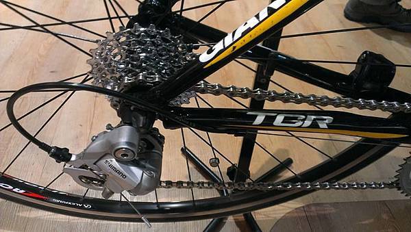 531964_10201280410267161_467054894_n