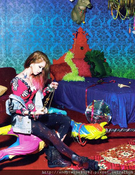 snsd yoona i got a boy album scans (21)