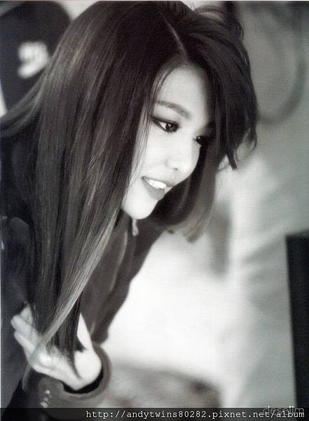 snsd sooyoung i got a boy album scans (3)