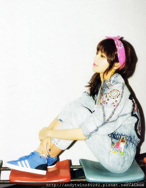 snsd sooyoung i got a boy album scans (2)