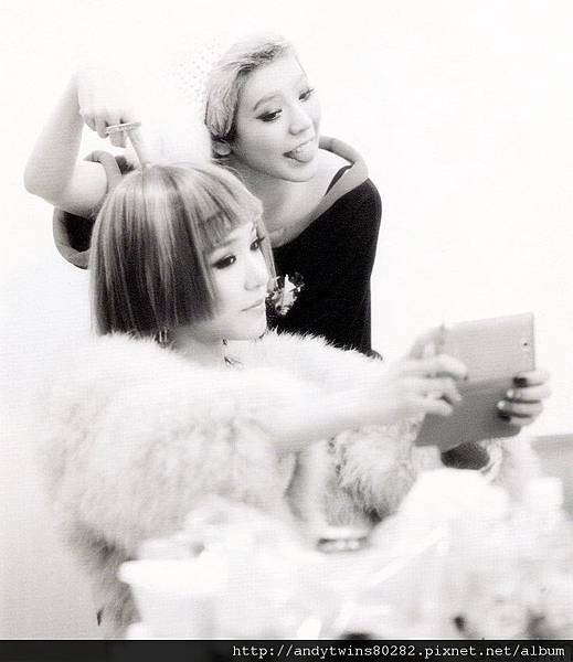 snsd tiffany i got a boy album scans (16)