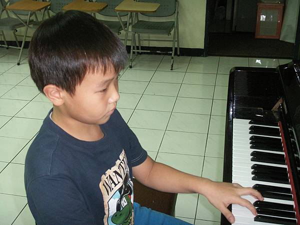 鋼琴-奕霖 鋼琴-奕霖