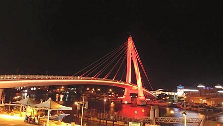 10641106_924475750917310_2275786682352491837_n