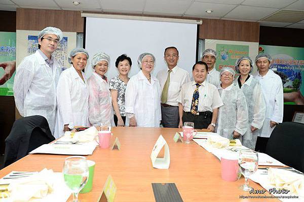 282198_2151635347012_1130242676_32501802_2801570_n.jpg 282198_2151635347012_1130242676_32501802_2801570_n.jpg